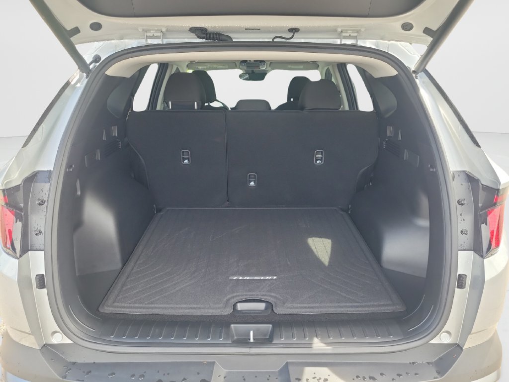 Used 2026 Hyundai Tucson SEL Plus FWD image 9