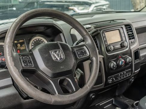Used 2018 RAM 3500 Tradesman w/ Chrome Appearance Group AWD/4WD image 24