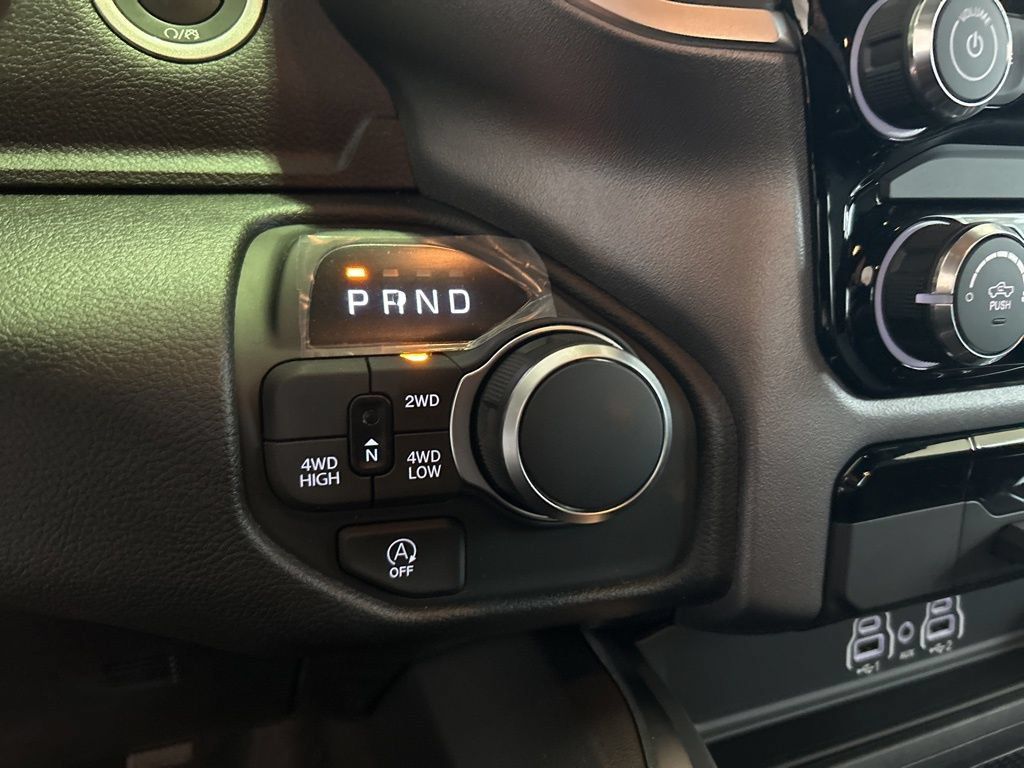 New 2025 RAM 1500 Tradesman AWD/4WD image 9