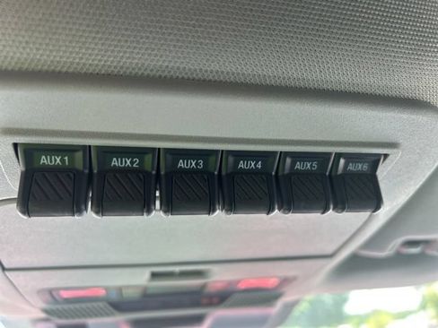 Used 2024 Ford F550 4x4 SuperCab Super Duty image 27