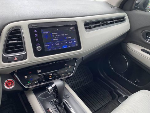 Used 2019 Honda HR-V EX image 20