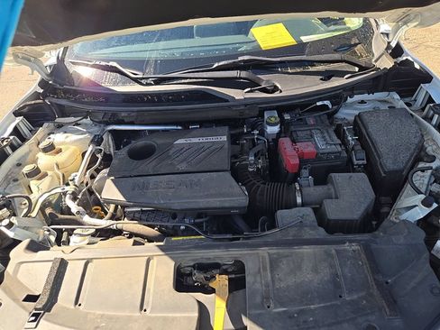 Used 2024 Nissan Rogue SV FWD image 7
