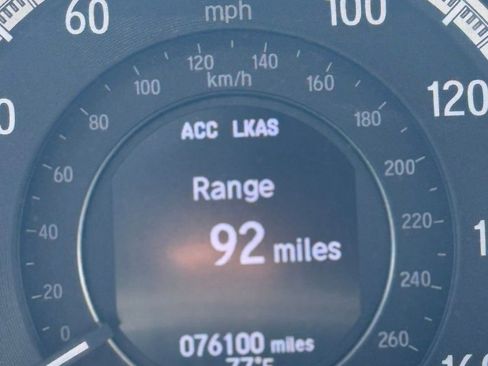 Used 2016 Honda Accord Touring image 6