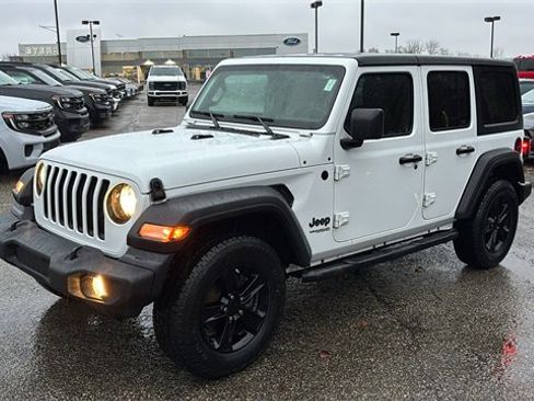Used 2021 Jeep Wrangler Unlimited Sport image 2