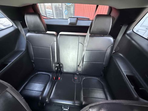 Used 2018 Chevrolet Traverse Premier image 20