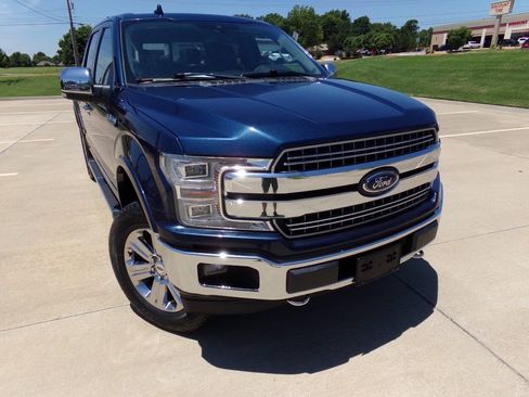 Used 2018 Ford F150 Lariat w/ Equipment Group 502A Luxury AWD/4WD image 11