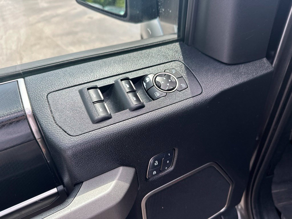 Used 2018 Ford F150 Raptor w/ Equipment Group 802A Luxury AWD/4WD image 15