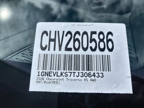 New 2026 Chevrolet Traverse RS w/ LPO, Floor Liner Package AWD/4WD image 38