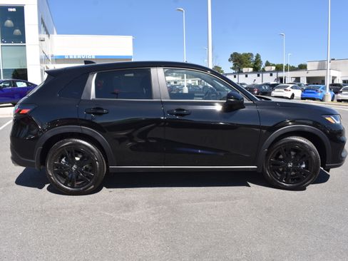 New 2026 Honda HR-V Sport image 10