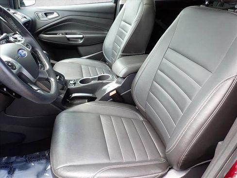 Used 2015 Ford Escape Titanium w/ Equipment Group 301A AWD/4WD image 12