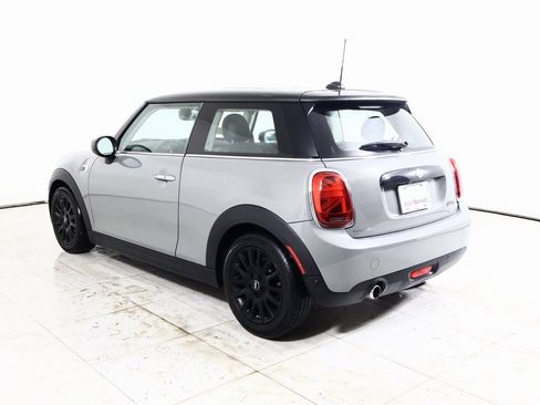 Used 2020 MINI Cooper 2-Door Hardtop w/ Storage Package image 13