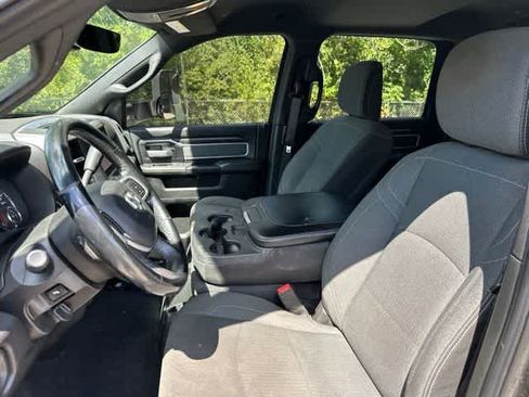 Certified 2022 RAM 3500 Big Horn w/ Level A Equipment Group AWD/4WD image 4
