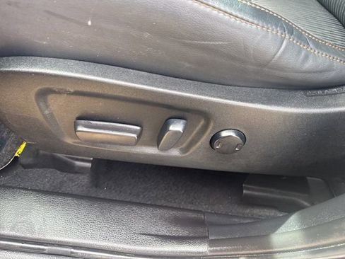 Used 2019 Toyota Highlander Plus image 19