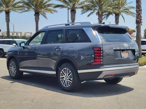 New 2026 Hyundai Palisade SEL FWD image 3