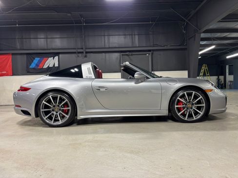 Used 2019 Porsche 911 Targa 4S AWD/4WD image 21