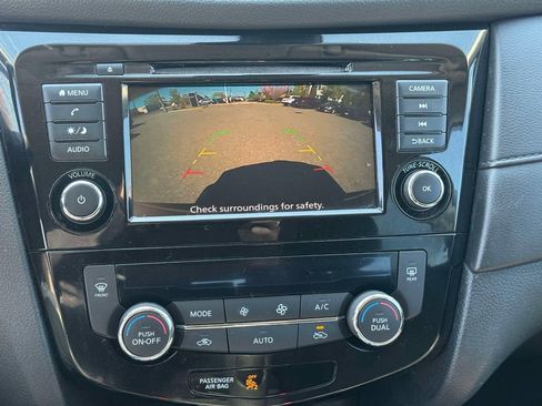Used 2020 Nissan Rogue SV AWD/4WD image 26