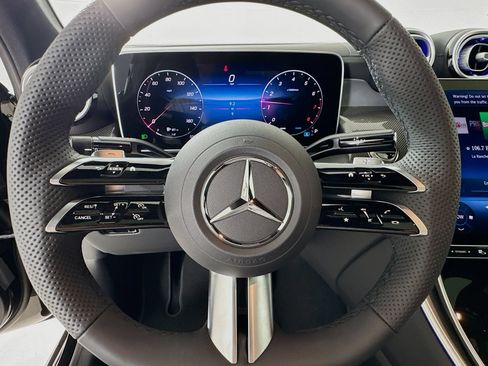 New 2026 Mercedes-Benz GLC 300 4MATIC image 12