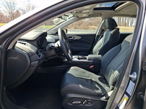 Certified 2025 Acura TLX w/ Technology Package image 13