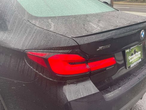 Used 2023 BMW M550i xDrive w/ Executive Package image 11