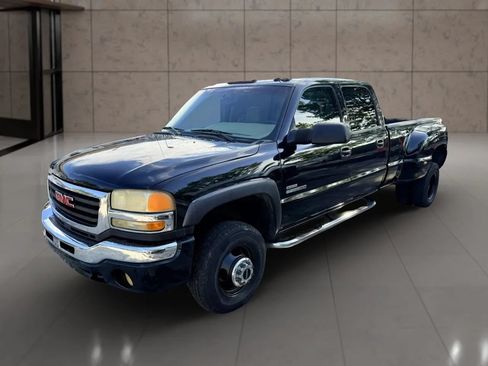 Used 2003 GMC Sierra 3500 SLT w/ SLT Preferred Equipment Group AWD/4WD image 7
