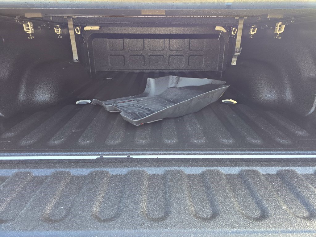 Used 2025 RAM 2500 Big Horn AWD/4WD image 6