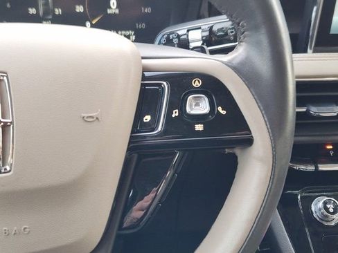 Used 2022 Lincoln Corsair Reserve w/ Equipment Group 201A image 30