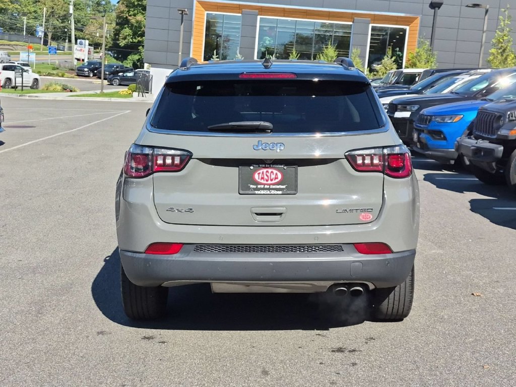 Used 2021 Jeep Compass Limited AWD/4WD image 4