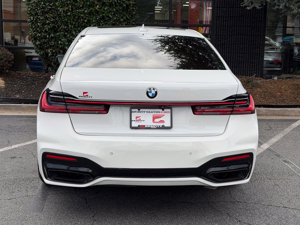 Used 2022 BMW 740i w/ M Sport Package RWD image 14