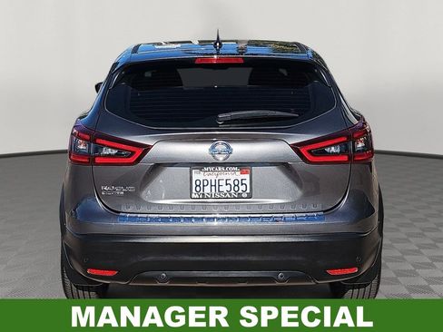 Used 2020 Nissan Rogue Sport S w/ Appearance Package image 4