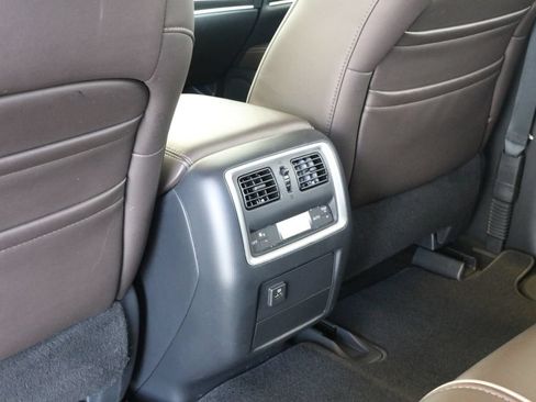 Used 2019 INFINITI QX60 Luxe w/ Essential Package AWD/4WD image 35
