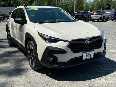 Used 2024 Subaru Crosstrek 2.5i Limited AWD/4WD image 7