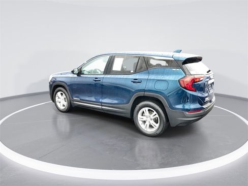Used 2020 GMC Terrain SLE image 6