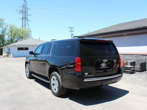 Used 2016 Chevrolet Suburban LTZ w/ Max Trailering Package AWD/4WD image 8