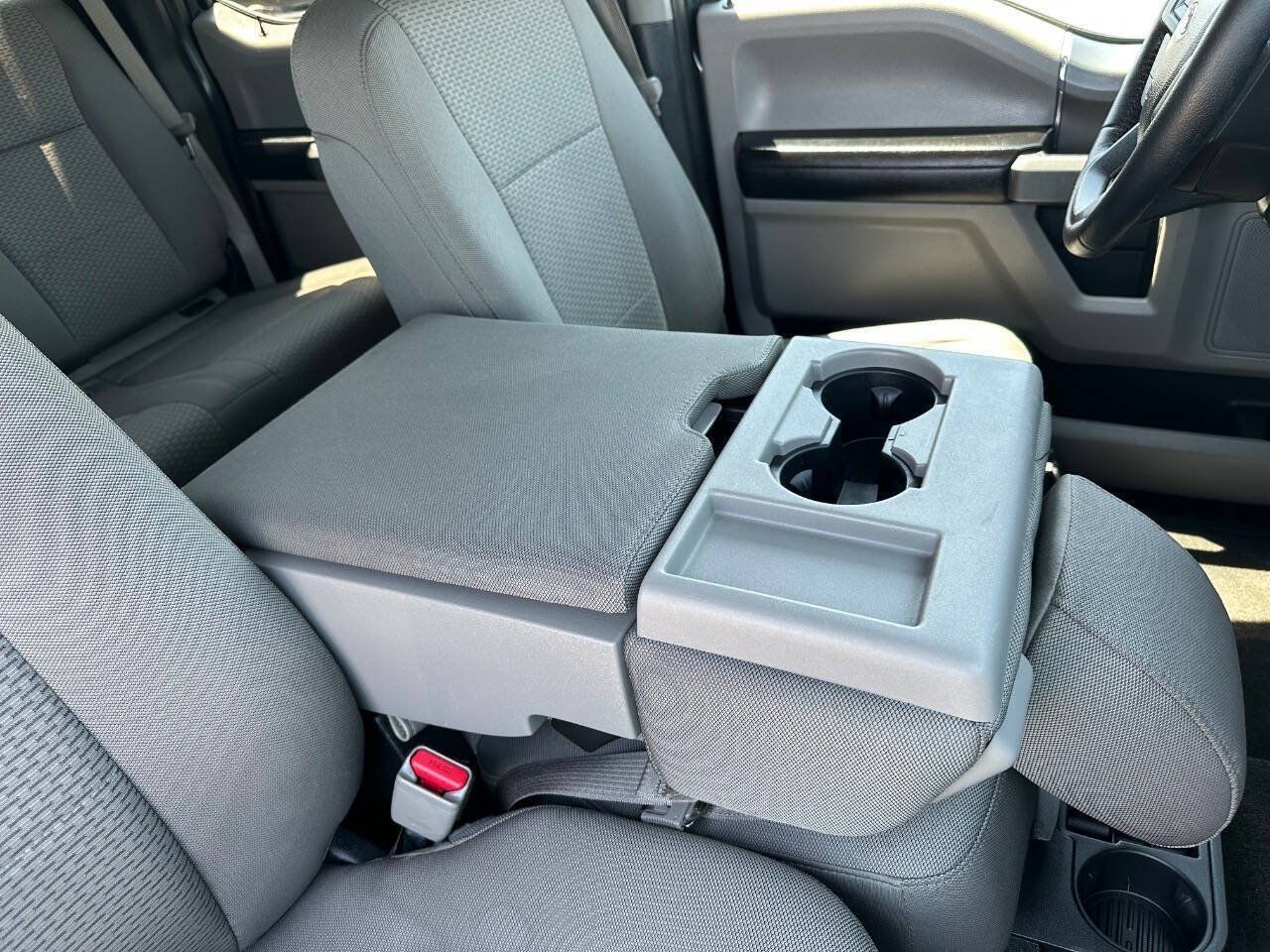 Used 2015 Ford F150 XLT w/ Equipment Group 301A Mid AWD/4WD image 33