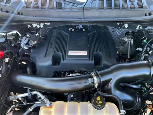 Used 2018 Ford F150 Raptor w/ Equipment Group 802A Luxury AWD/4WD image 9