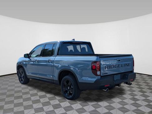 New 2026 Honda Ridgeline Black Edition image 3