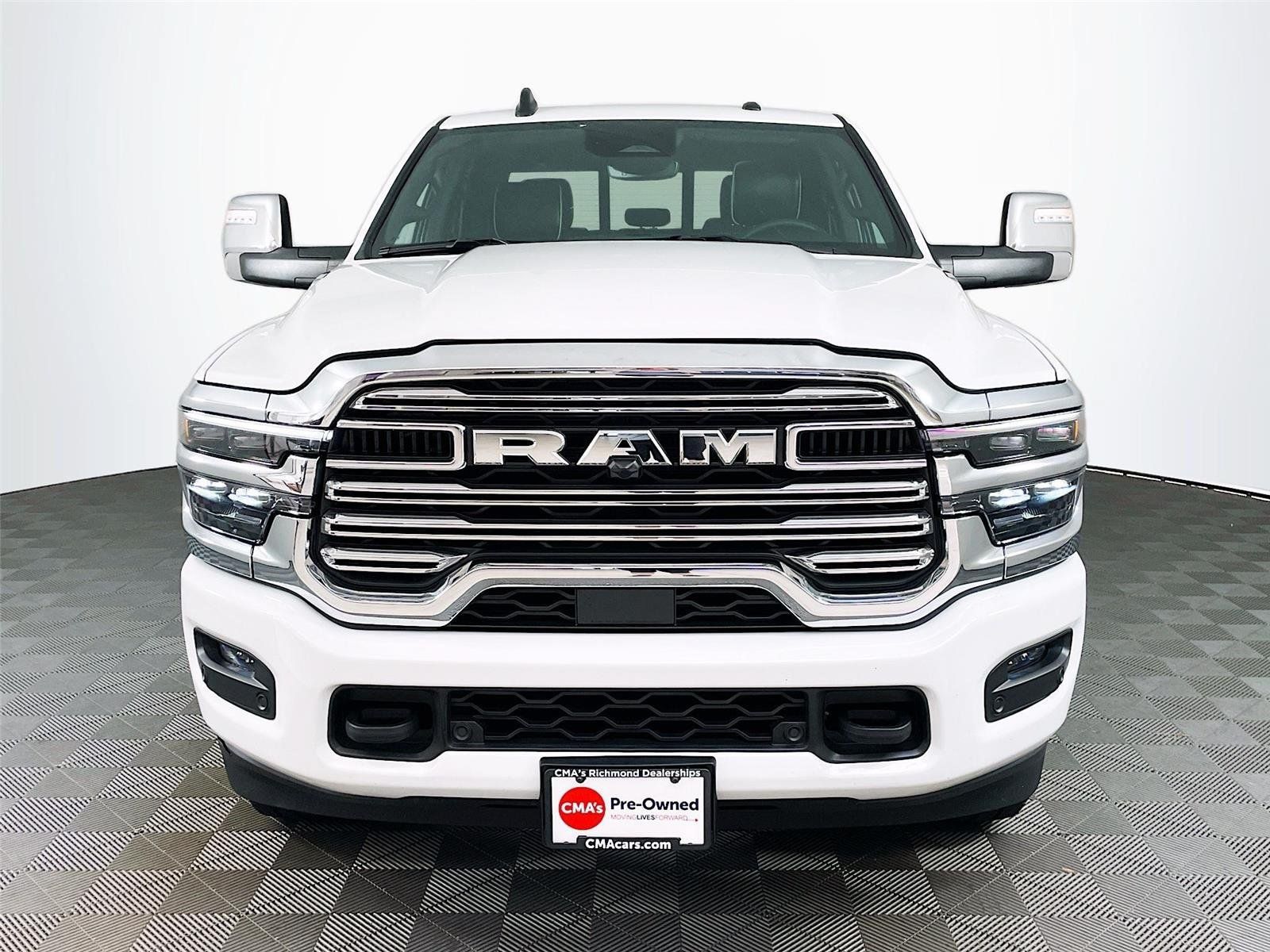 Used 2026 RAM 2500 Laramie AWD/4WD image 2