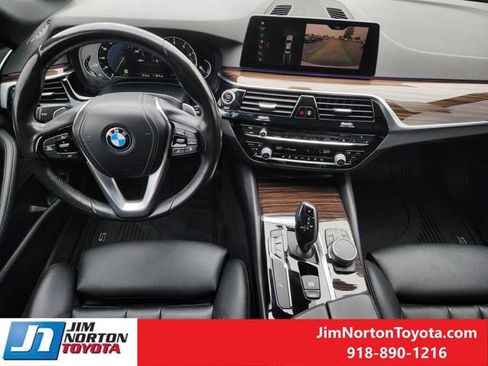 Used 2019 BMW 530i RWD image 27