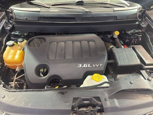 Used 2011 Dodge Journey Crew image 30