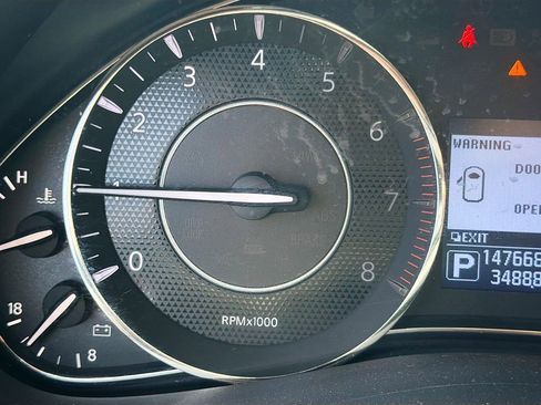 Used 2019 Nissan Armada SV w/ Driver Package RWD image 41