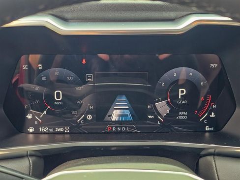 New 2026 GMC Canyon Elevation w/ Convenience Package image 18