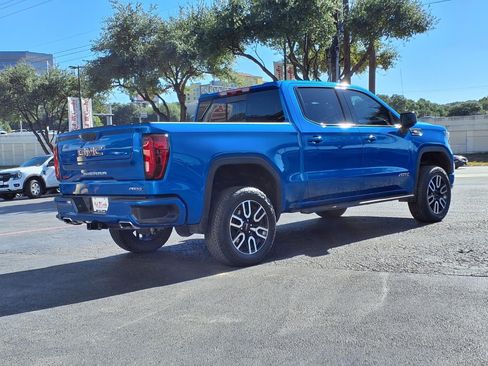 Used 2024 GMC Sierra 1500 AT4 w/ Technology Package AWD/4WD image 6