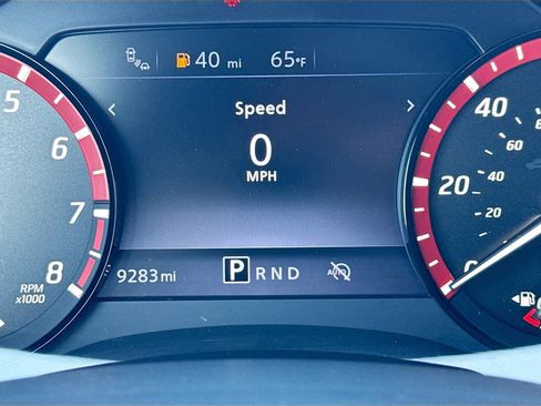 Used 2025 Nissan Frontier Pro-X image 12