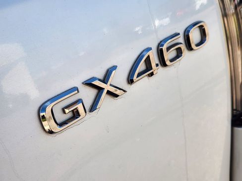 Used 2022 Lexus GX 460 Luxury image 11