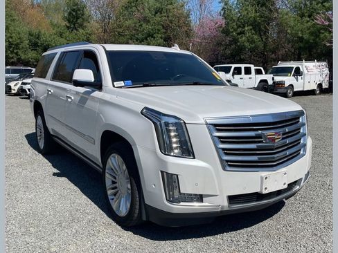 Used 2018 Cadillac Escalade ESV Platinum image 1