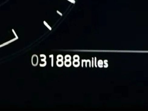 Used 2022 Land Rover Range Rover Evoque R-Dynamic SE image 17