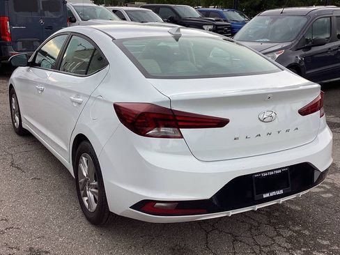 Used 2019 Hyundai Elantra SEL FWD image 8