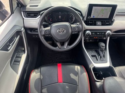 Used 2023 Toyota RAV4 XLE FWD image 15