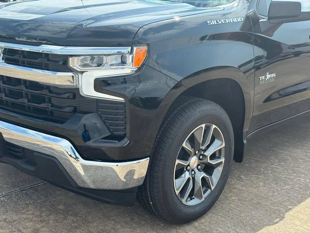 Used 2026 Chevrolet Silverado 1500 LT w/ Texas Edition Plus RWD image 2