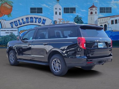 Certified 2025 Ford Expedition Max Active RWD image 3